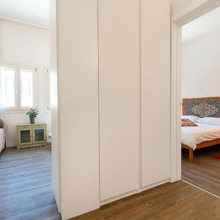 Snug Apartment With Private Courtyard M0270422677 Veneza Exterior foto